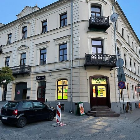 Apartamenty Luczkowskiego Z Widokiem Na Studnie 4 Chełm エクステリア 写真